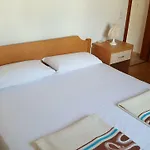 M&m Biograd Na Moru