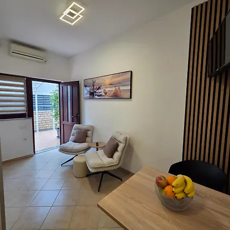 M&m Apartamento Biograd Na Moru