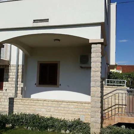 M&m Apartman Biograd Na Moru