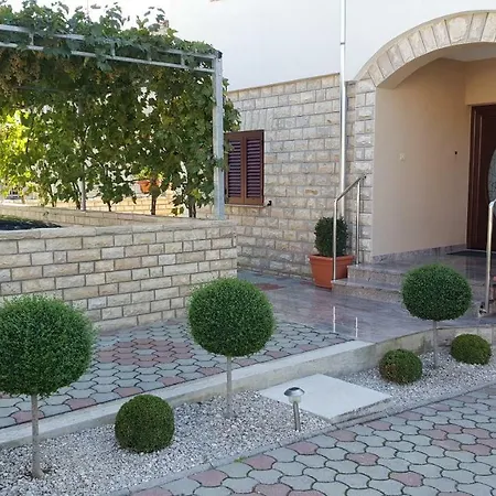 M&m Apartamento Biograd Na Moru